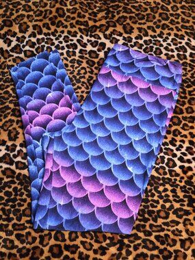 LuLaRoe TC Tall & Curvy Leggings